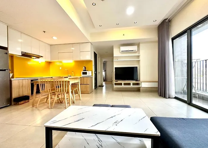 Amazing View And Large Balcony - Masteri Td